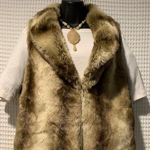 Woodland Ladies Brown & Tan Cashmere Faux Fur Vest